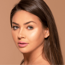 Load image into Gallery viewer, Flawless Radiance Foundation